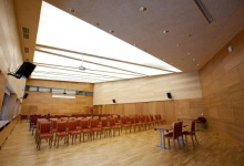 Class room with acoustic ceiling