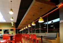 Restaurant with modular ceiling panels