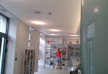 Shop with suspended ceiling